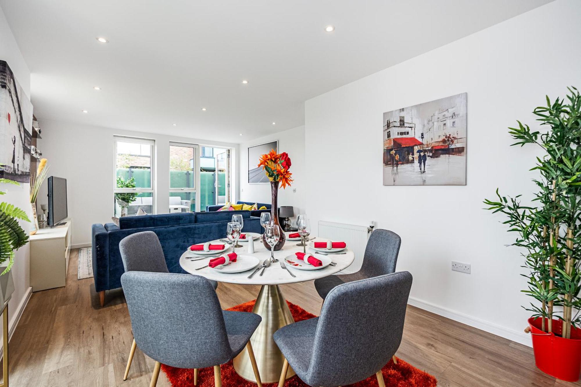 Chiswick Park 3 Bed 3 Bath West London - Parking Lejlighed Eksteriør billede